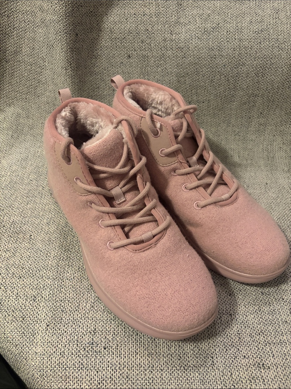 Women’s Lace-Up Fleece-Lined Ankle Boots - Dusty Pink